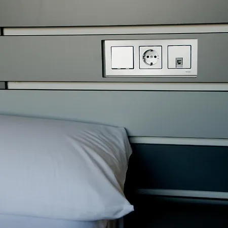 Bbk Good Hostal *