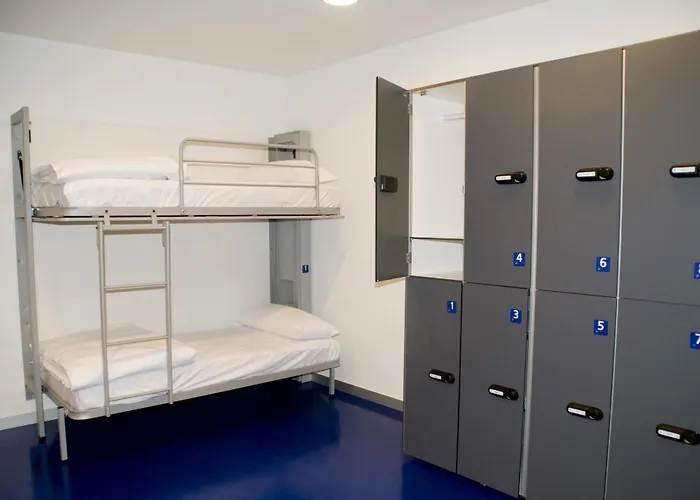 Auberge de jeunesse Bbk Good *